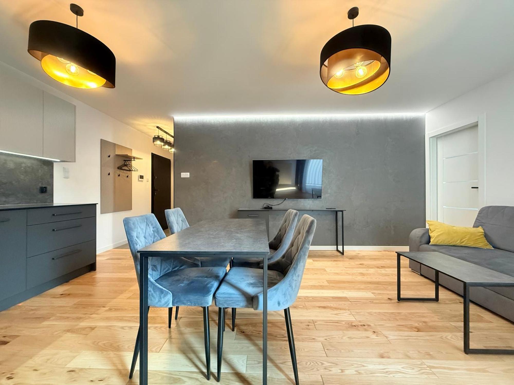 Vistula Avenue Free Parking, Swimming Pool, Sauna & Gym * Krakau